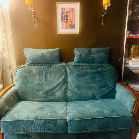 Notre Dame In Apartment *